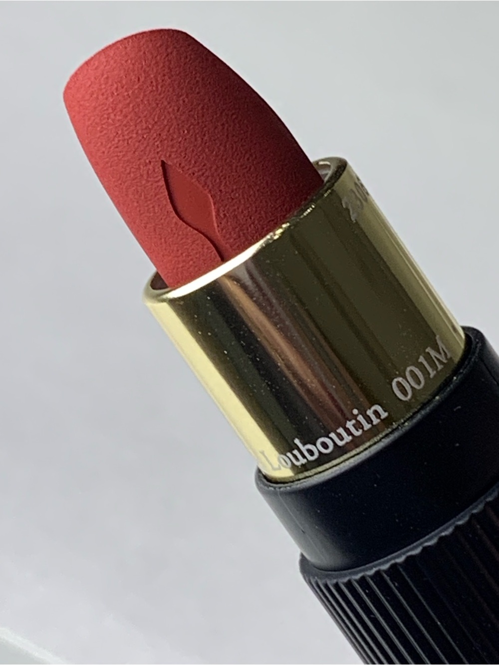 Christian Louboutin Rouge Louboutin Velvet Matte On The Go Lipstick NEW - Picture 2 of 6